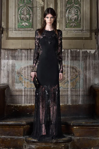 Look 27
